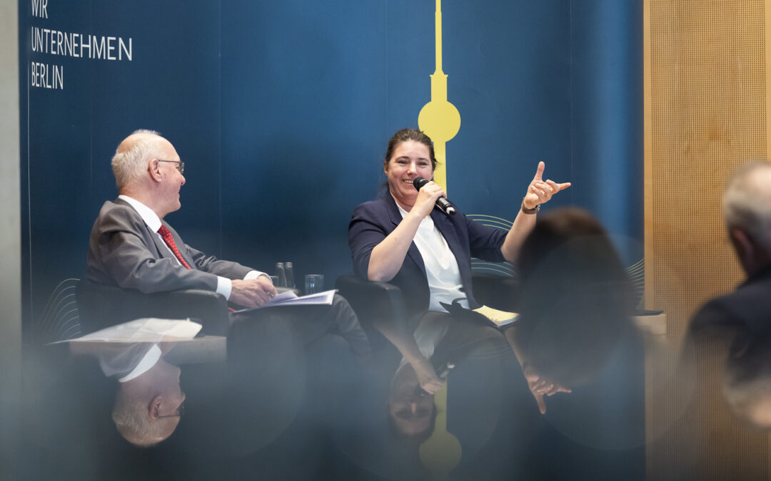 „Tisch der Gleichzeitigkeit“